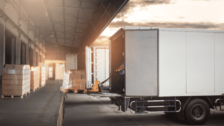 How an LA Distribution Center Reduces Shipping Costs