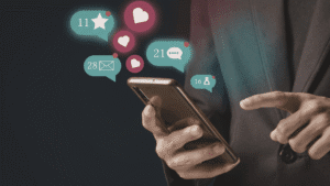 social media silent scrollers traits